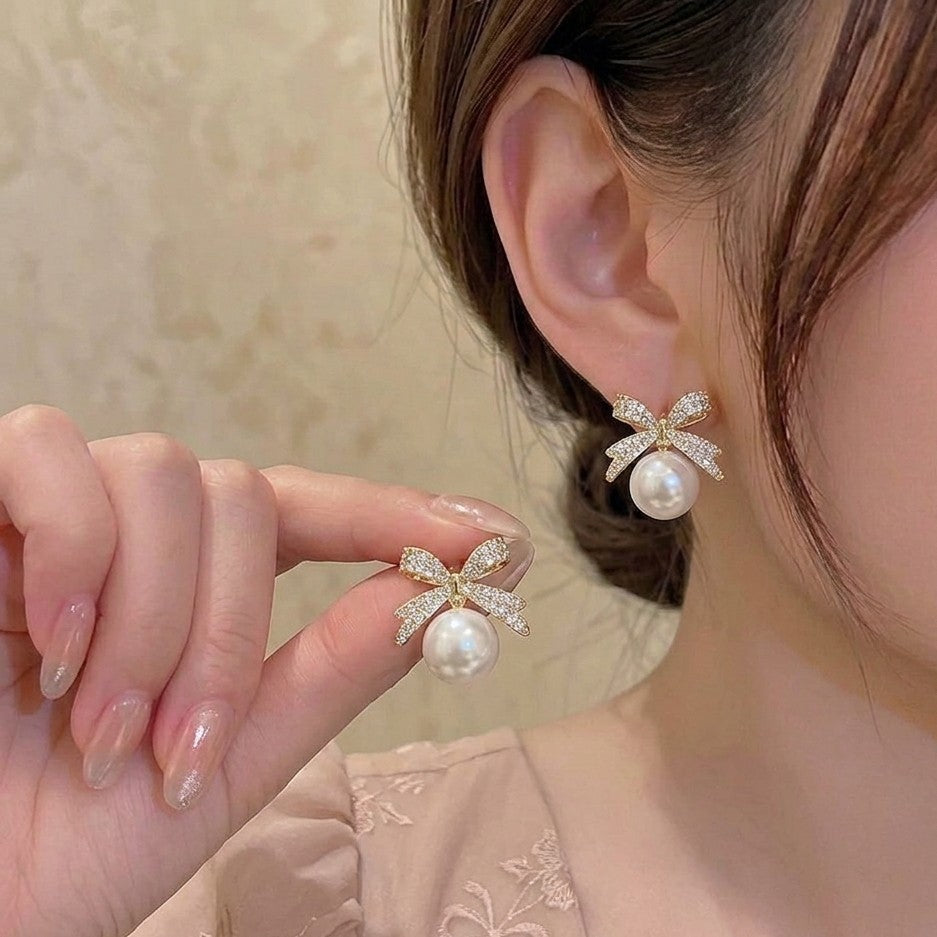 Pearl Bow Drops