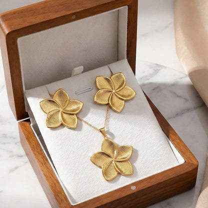 Golden Plumeria Bloom Set