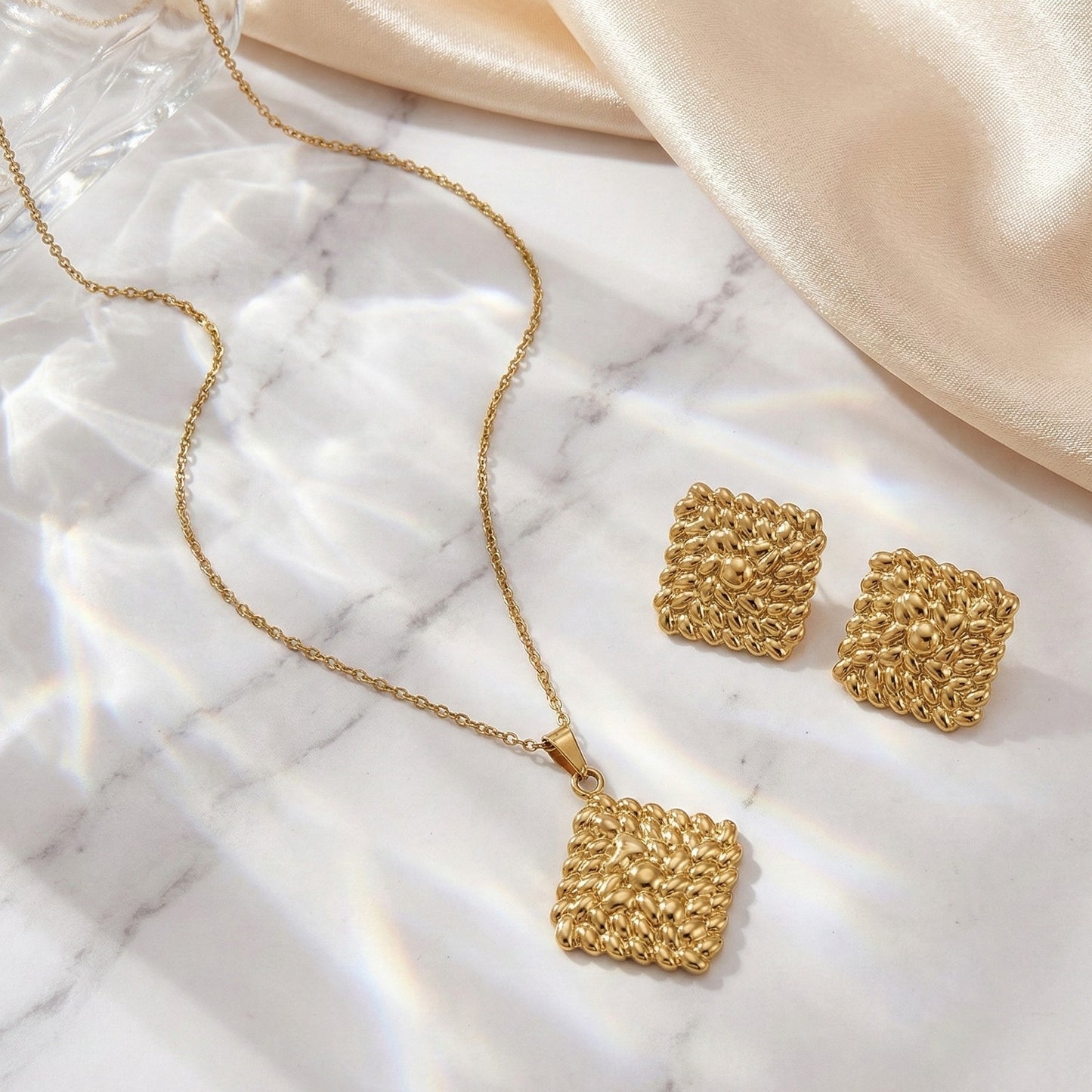 Golden Weave Luxe Set