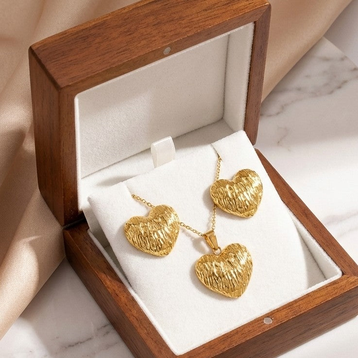 Golden Whisper Heart Set