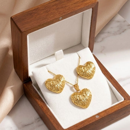 Golden Whisper Heart Set