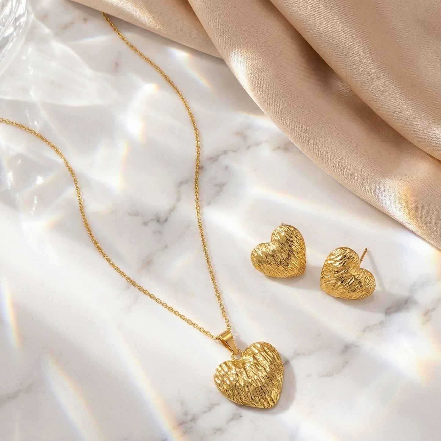 Golden Whisper Heart Set