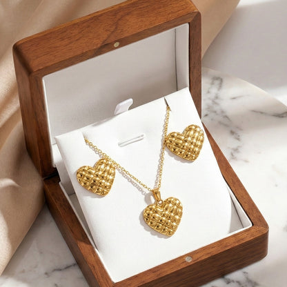 Golden Quilted Heart Set