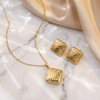 Golden Regal Square Set
