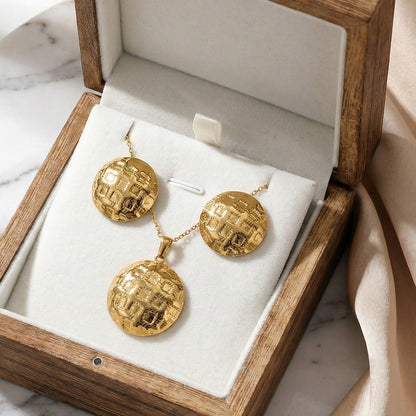 Golden Coin Luxe Set