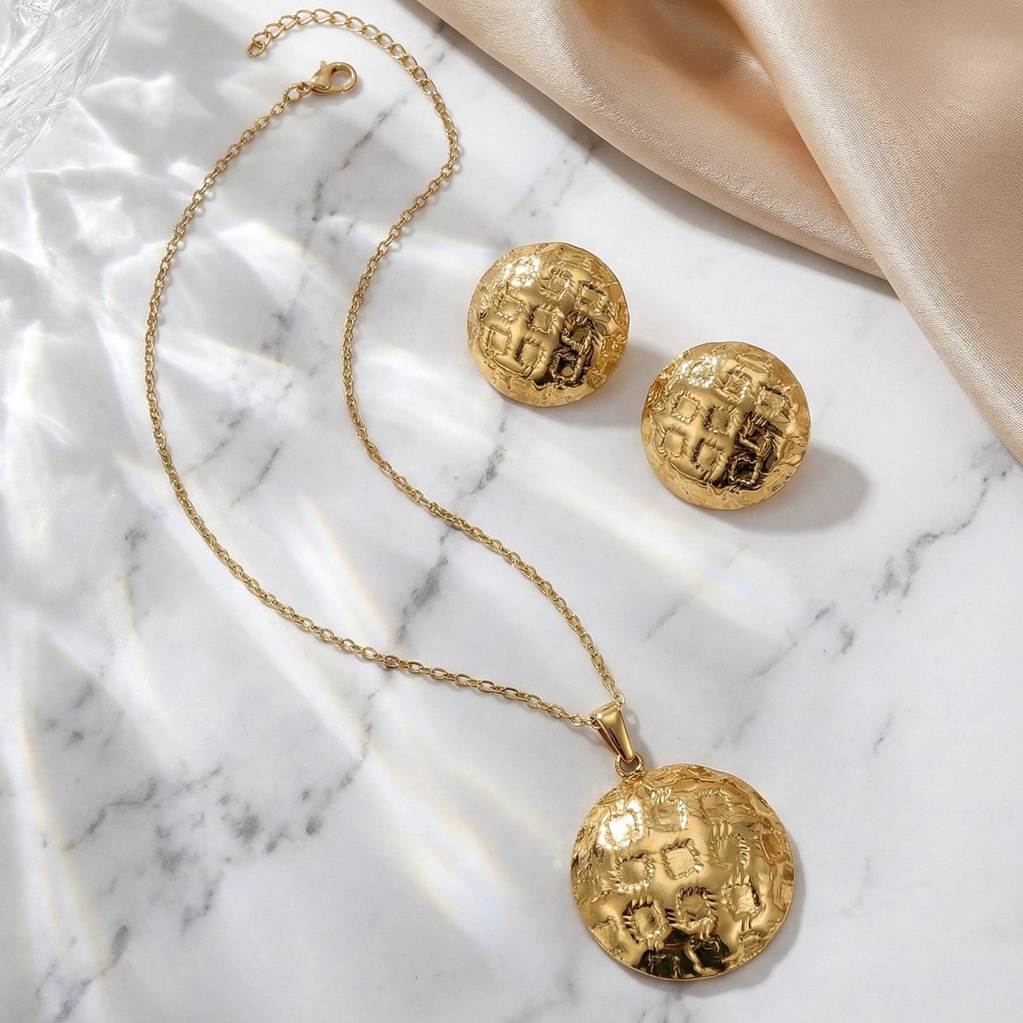 Golden Coin Luxe Set