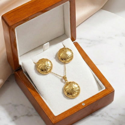 Radiant Swirl Gold Set