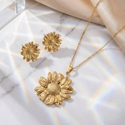 Radiant Petal Gold Set