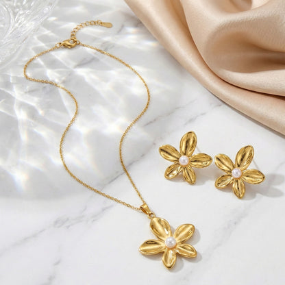 Pearl Daisy Glow Set