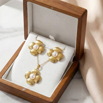 Soft Radiance Gold Set