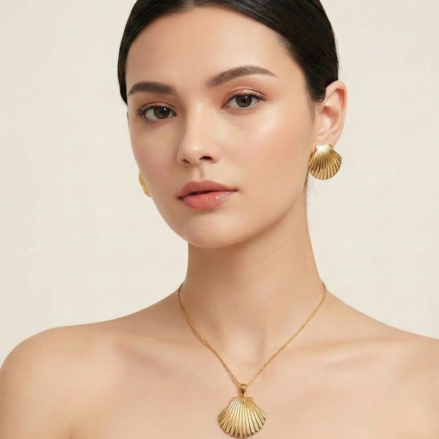 Golden Ocean Shell Set