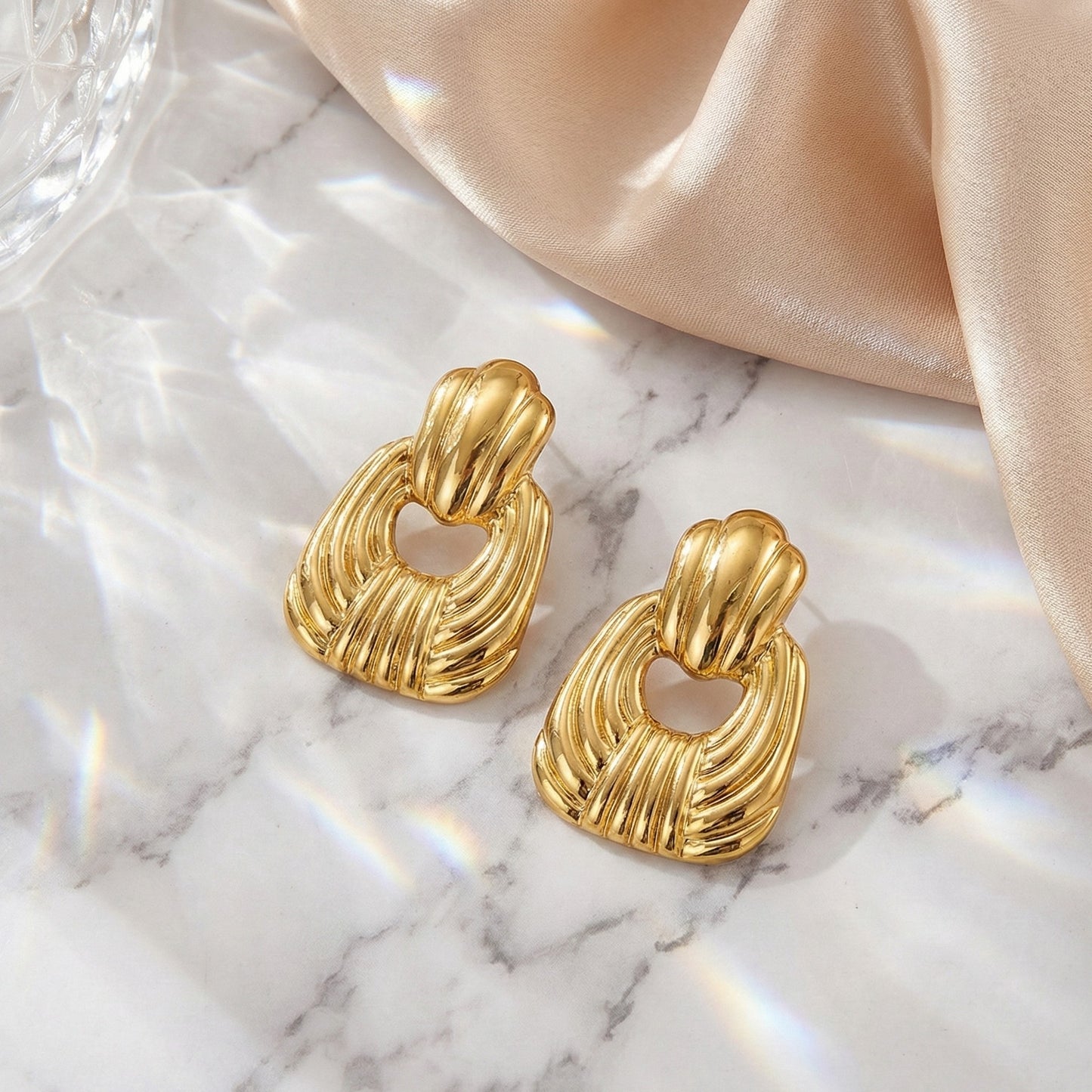 Opulence Weave Studs