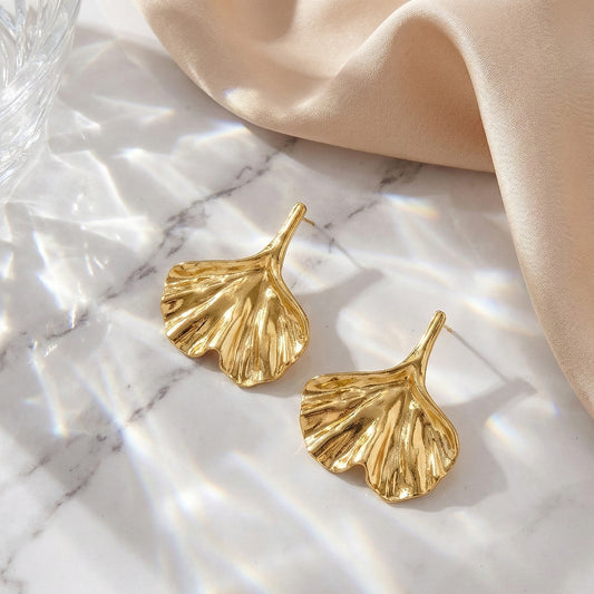 Ginkgo Leaf Studs