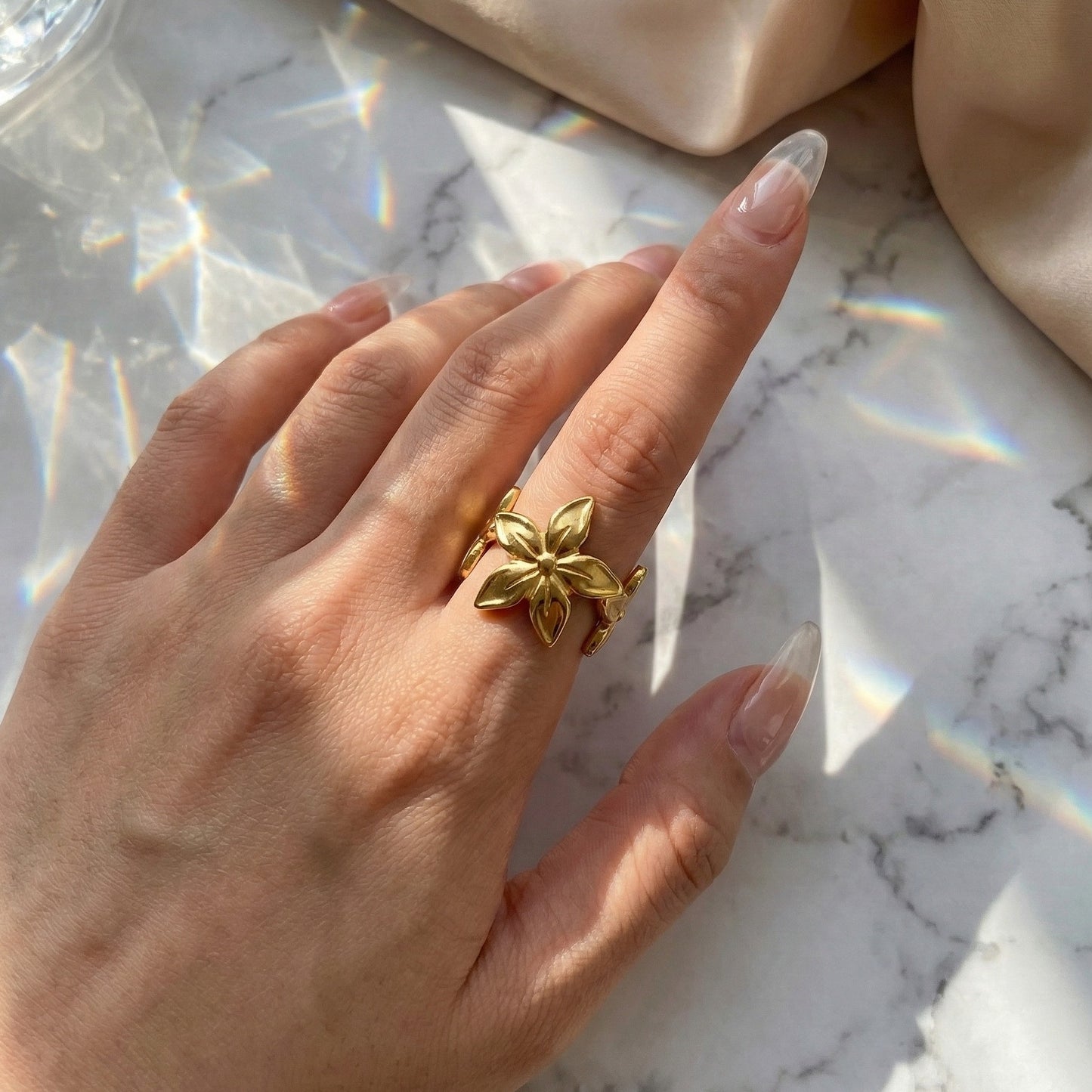 Floral Aura Ring