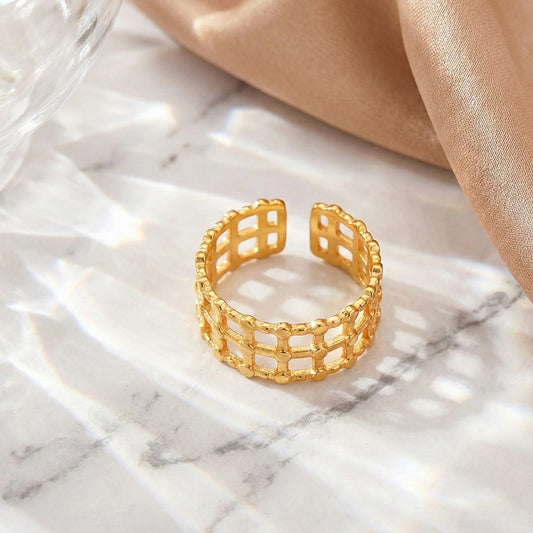 Heritage Lattice Ring