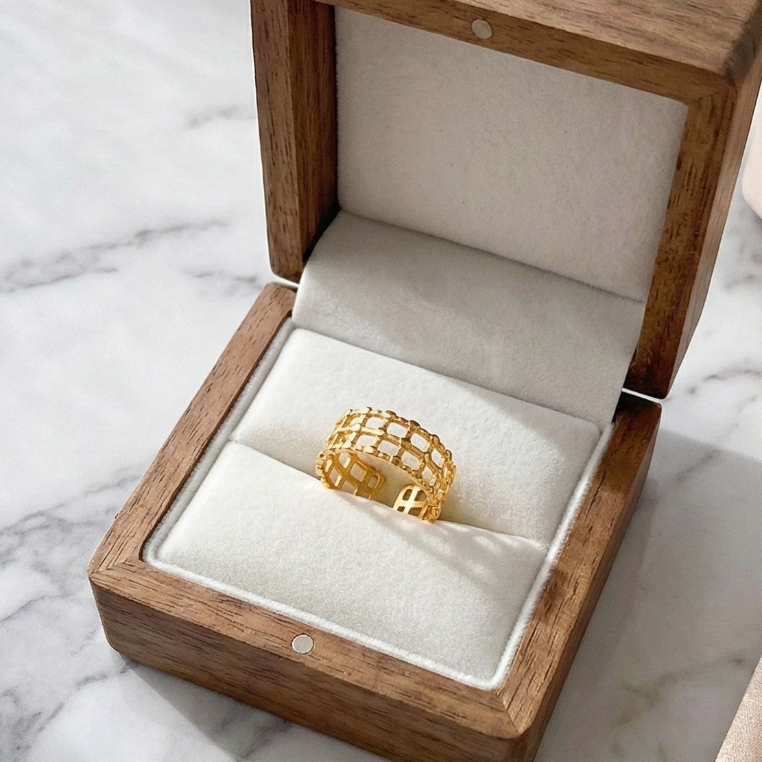 Heritage Lattice Ring