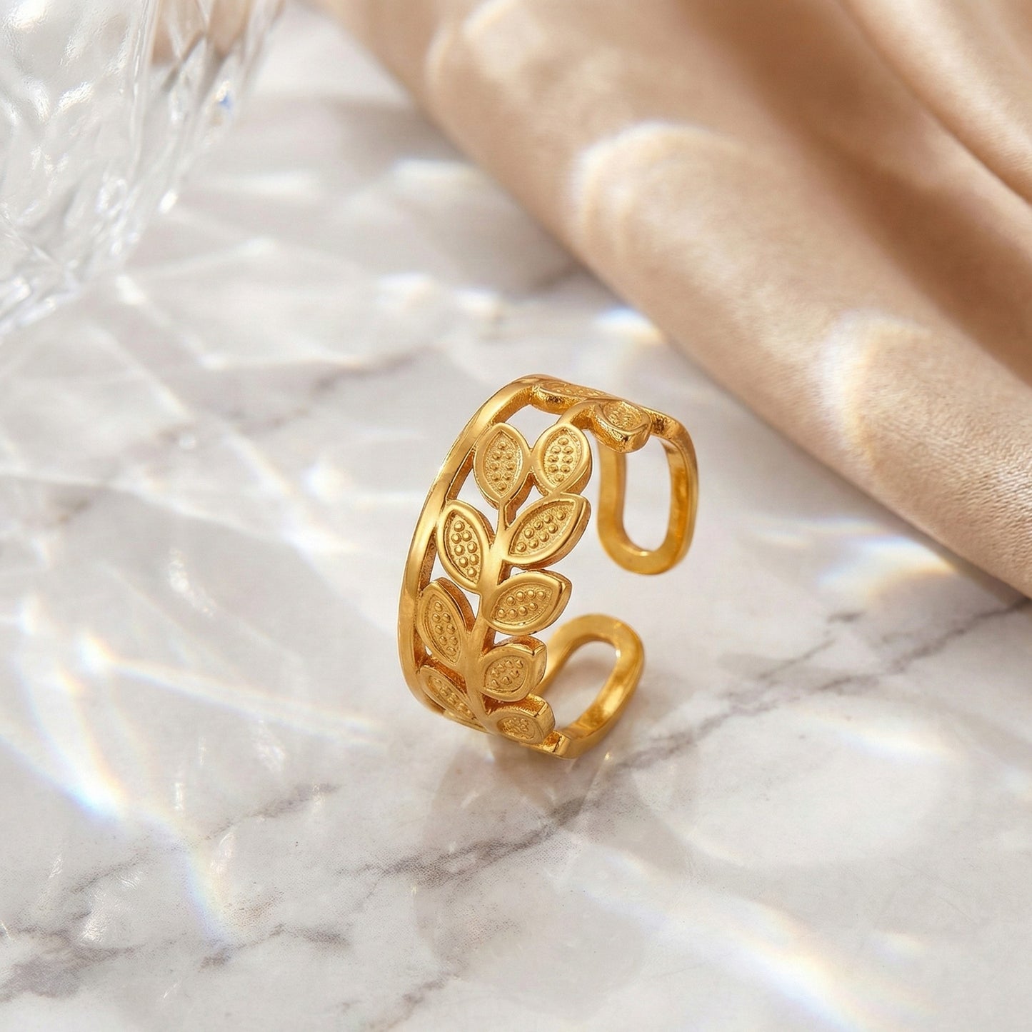 Eternal Vine Ring