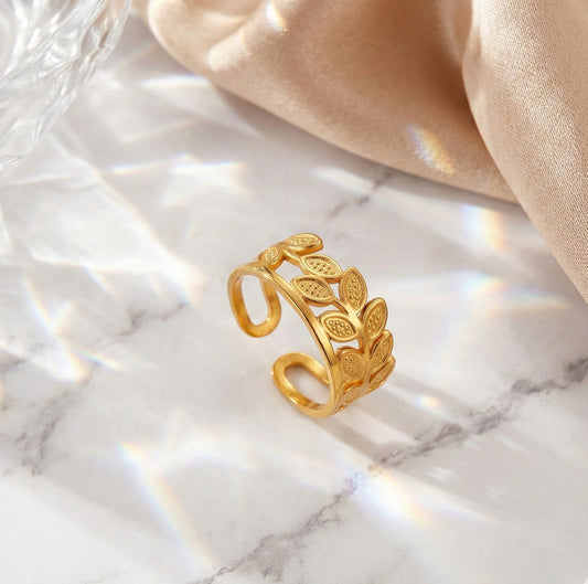 Eternal Vine Ring