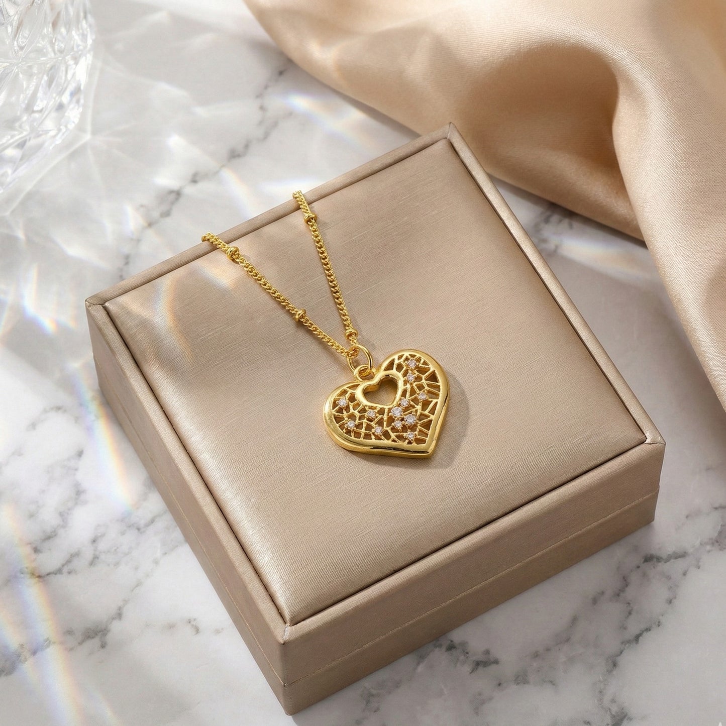 Mesh Heart Necklace