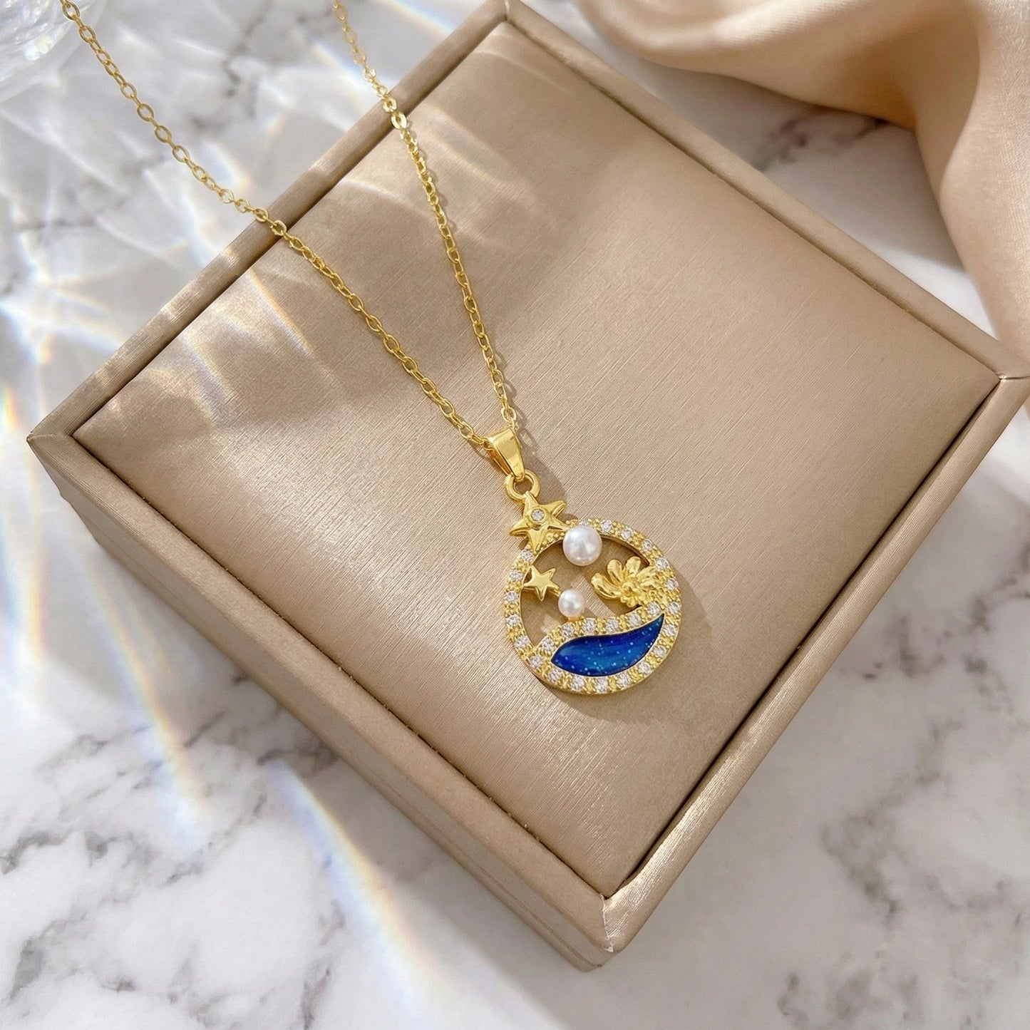 Starry Tide Necklace