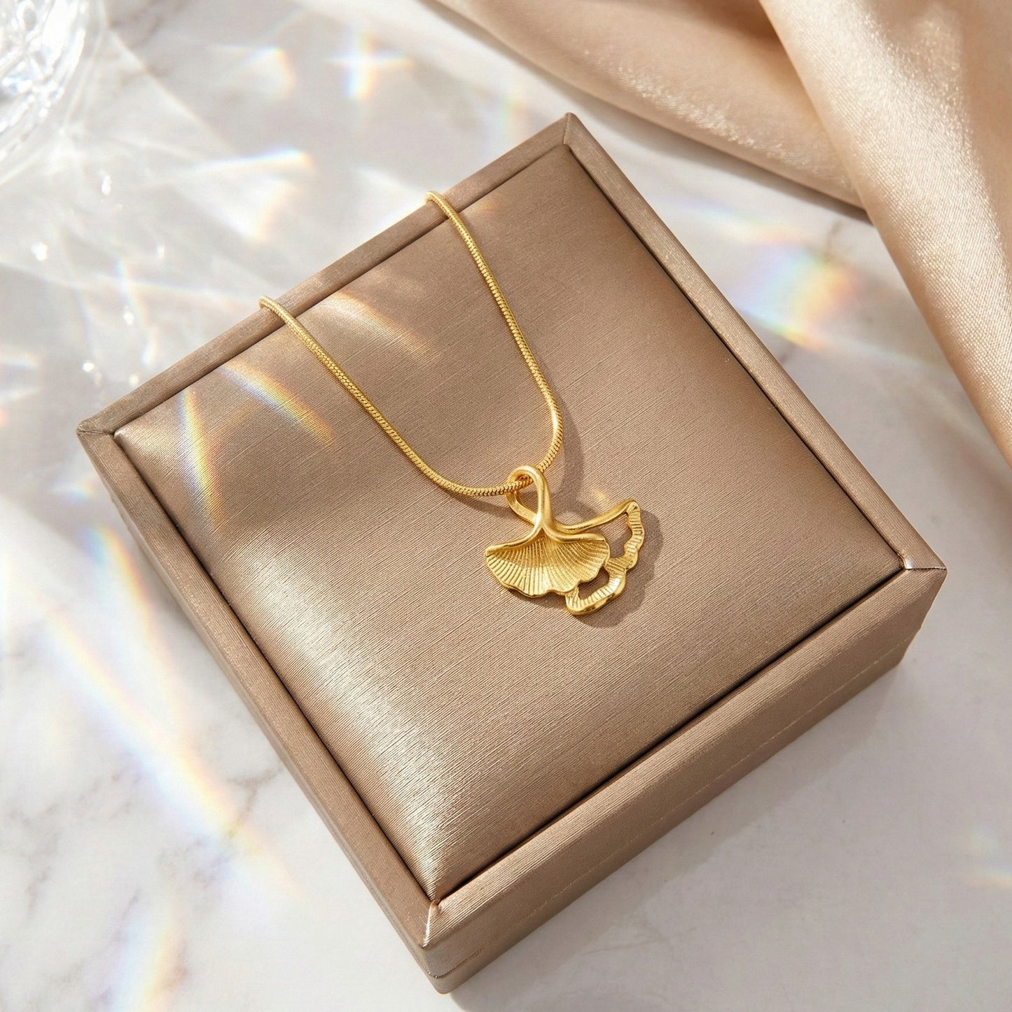 Serene Ginkgo Necklace