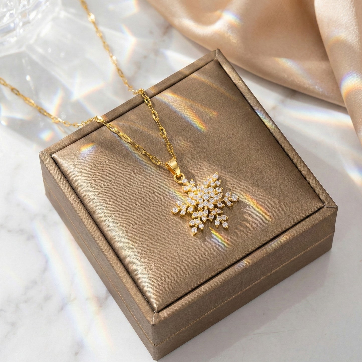 Winter Bloom Necklace