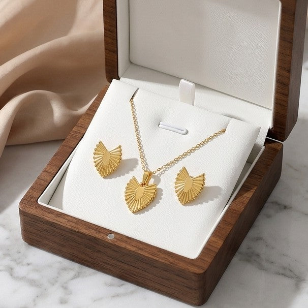 Radiant Heart Gold Set