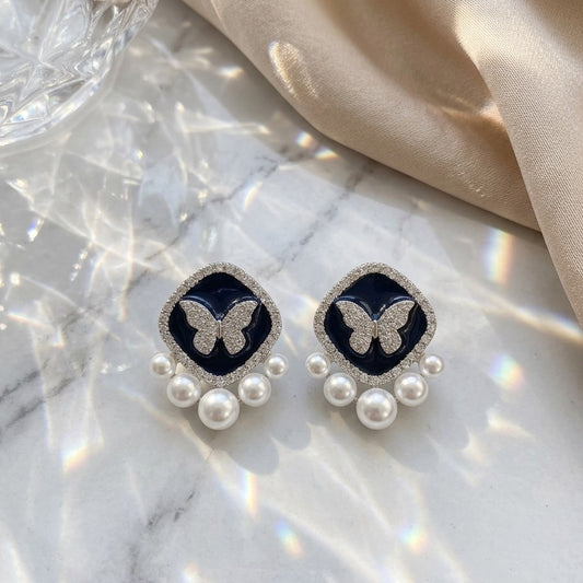Midnight Gleam Studs