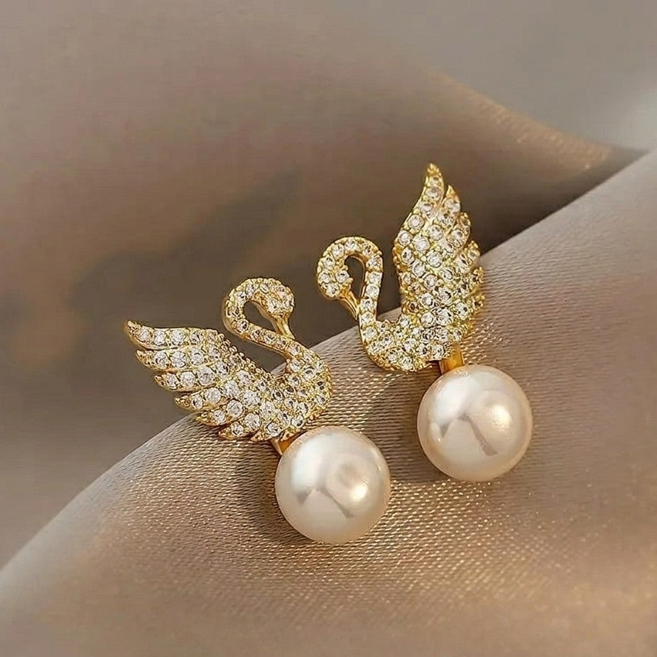 Swan Pearl Drops