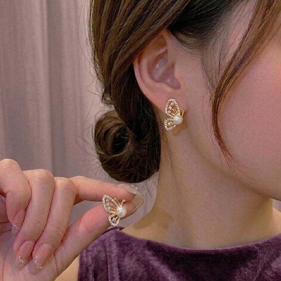 Luna Wing Studs