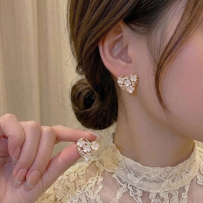 Ivory Bouquet Studs