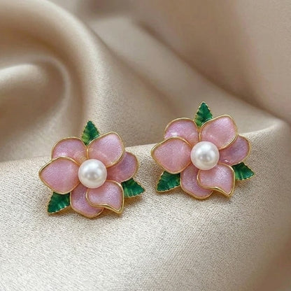 Lavender Pearl Studs