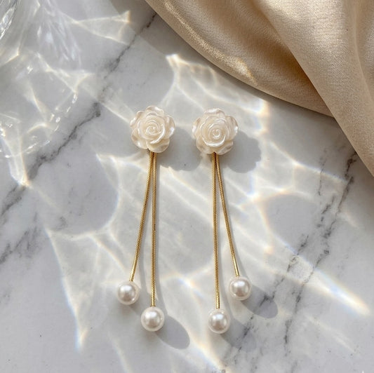 Ivory Rose Drops