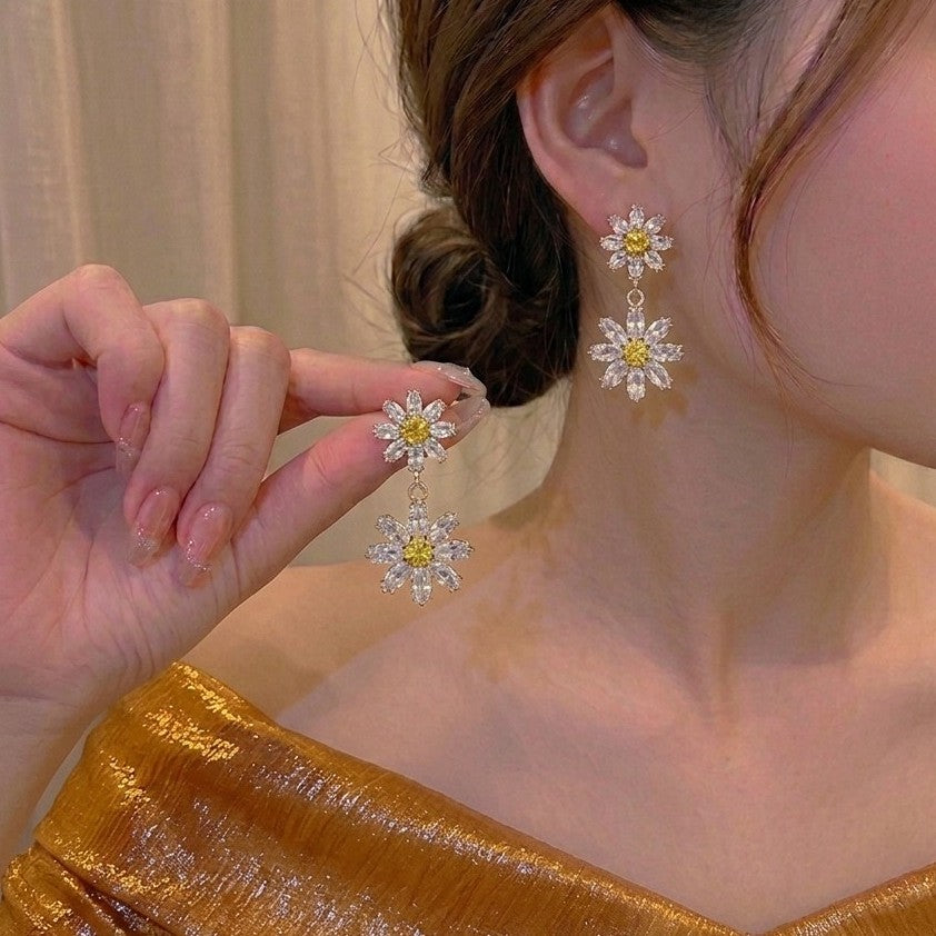 Daisy Chain Drops