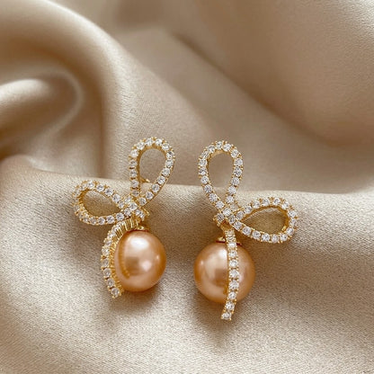 Velisse Pearl Studs