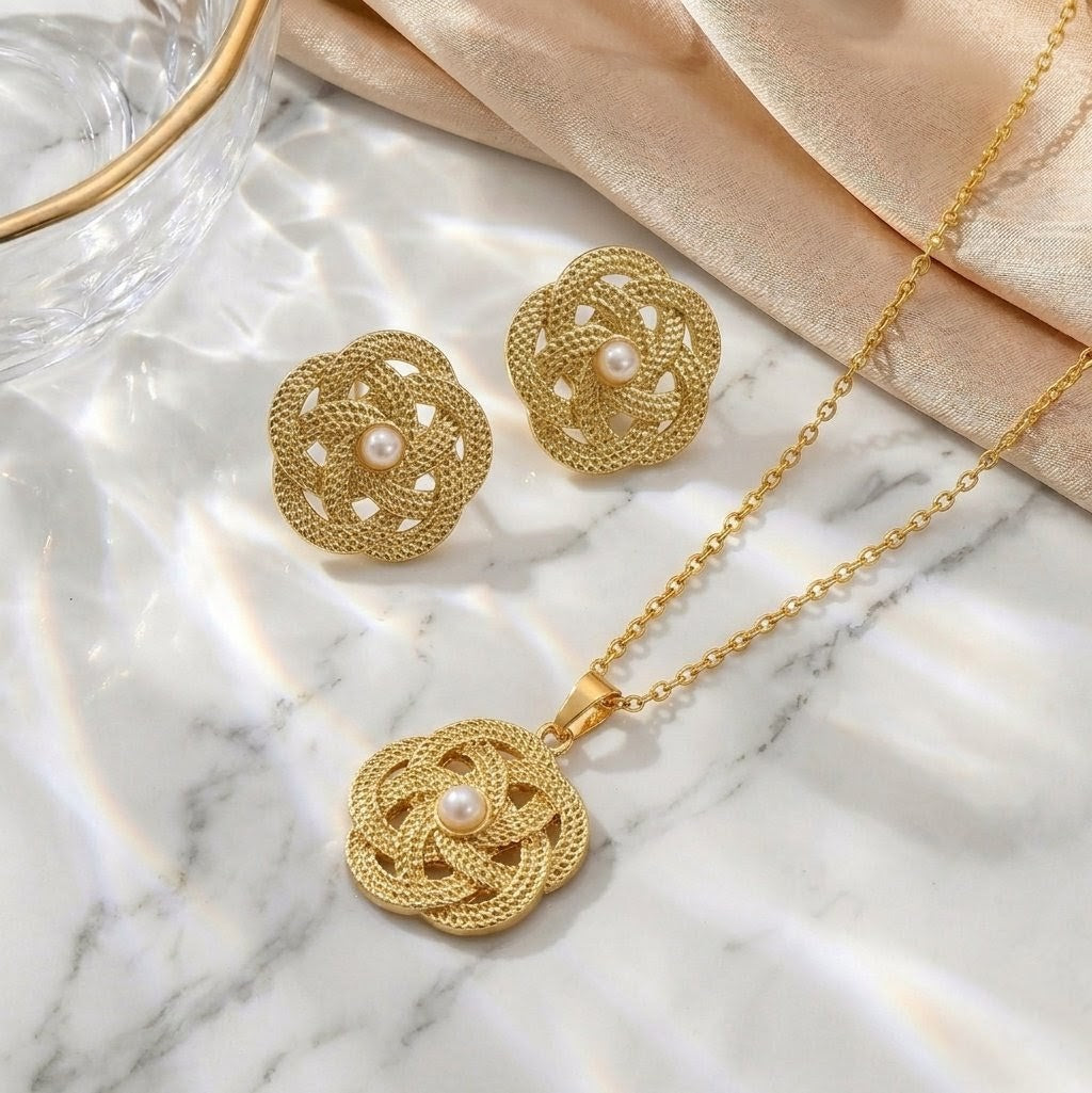 Golden Rosette Pearl Set