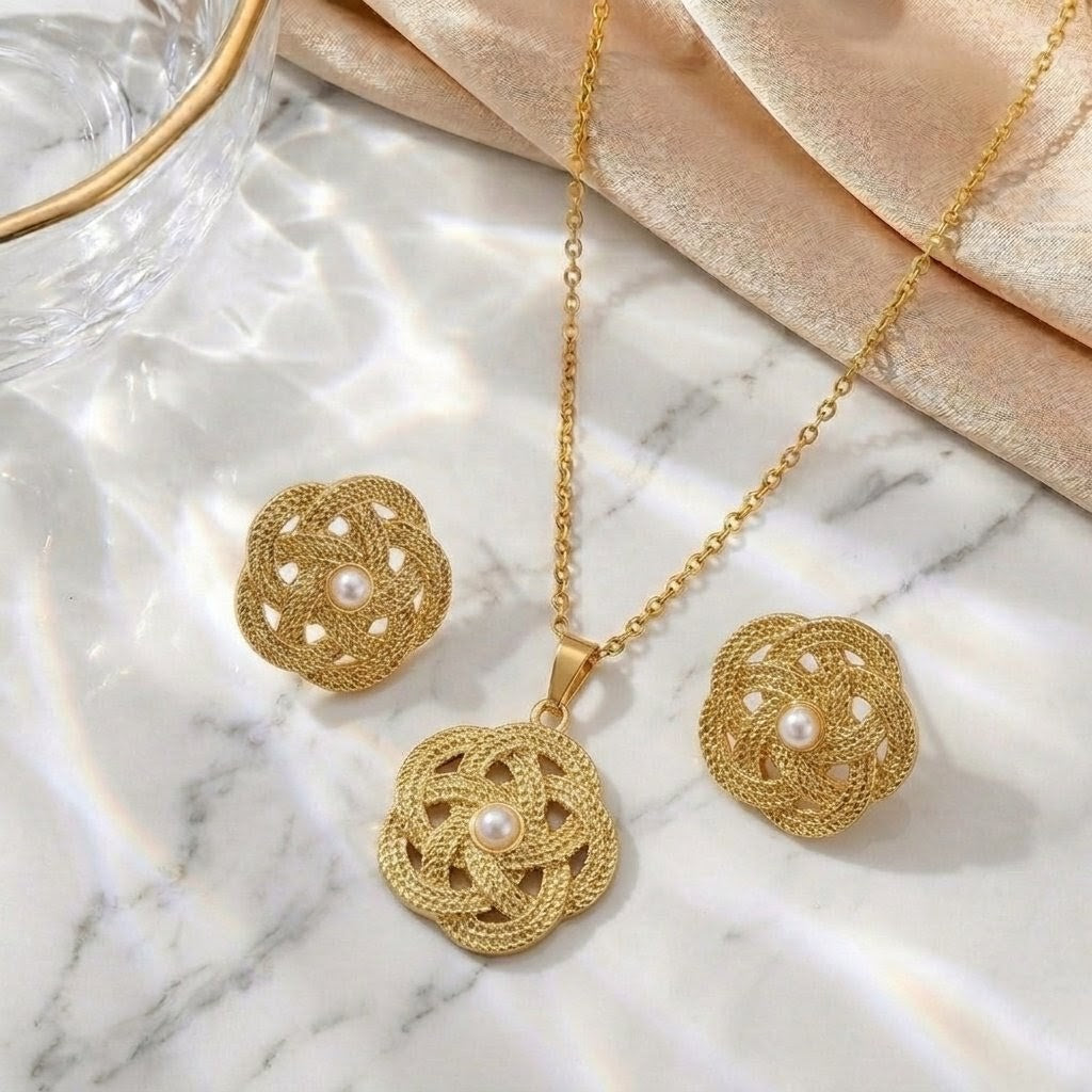 Golden Rosette Pearl Set