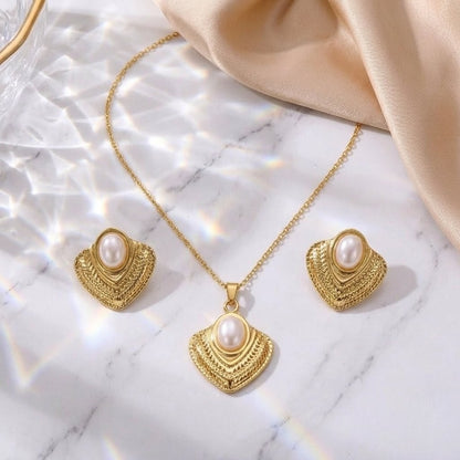 Royal Pearl Shell Set
