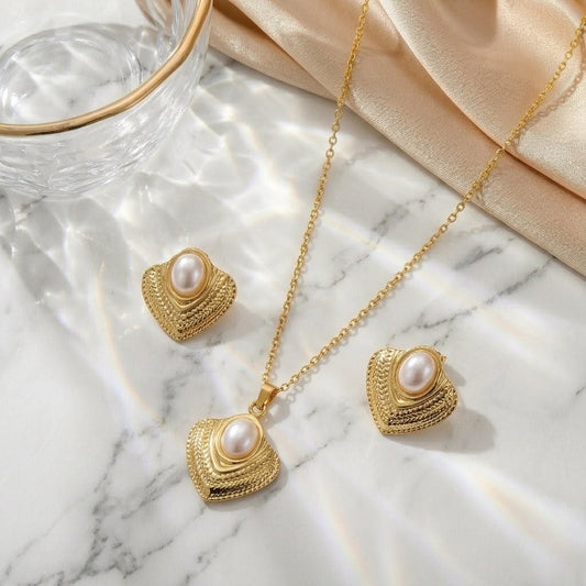 Royal Pearl Shell Set