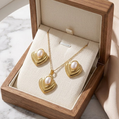 Royal Pearl Shell Set