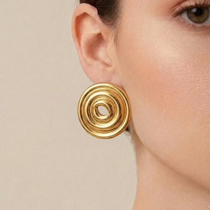 Liquid Halo Studs
