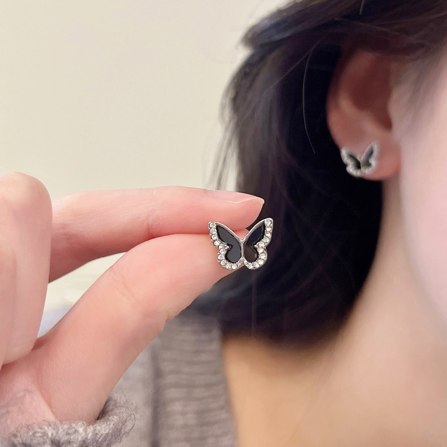 Shadow Wing Studs