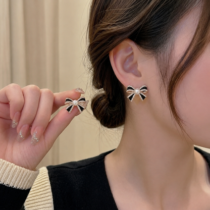 Velvet Pearl Studs
