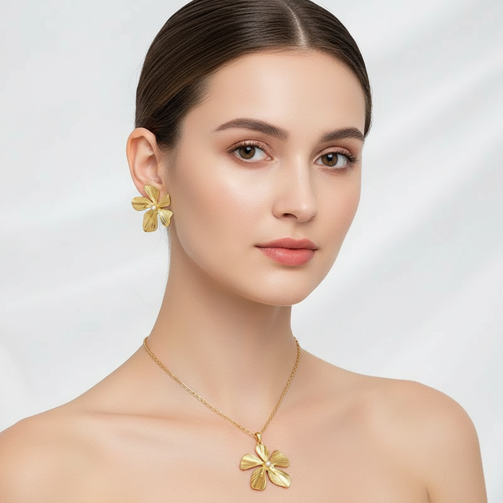 Gilded Petal Pearl Set