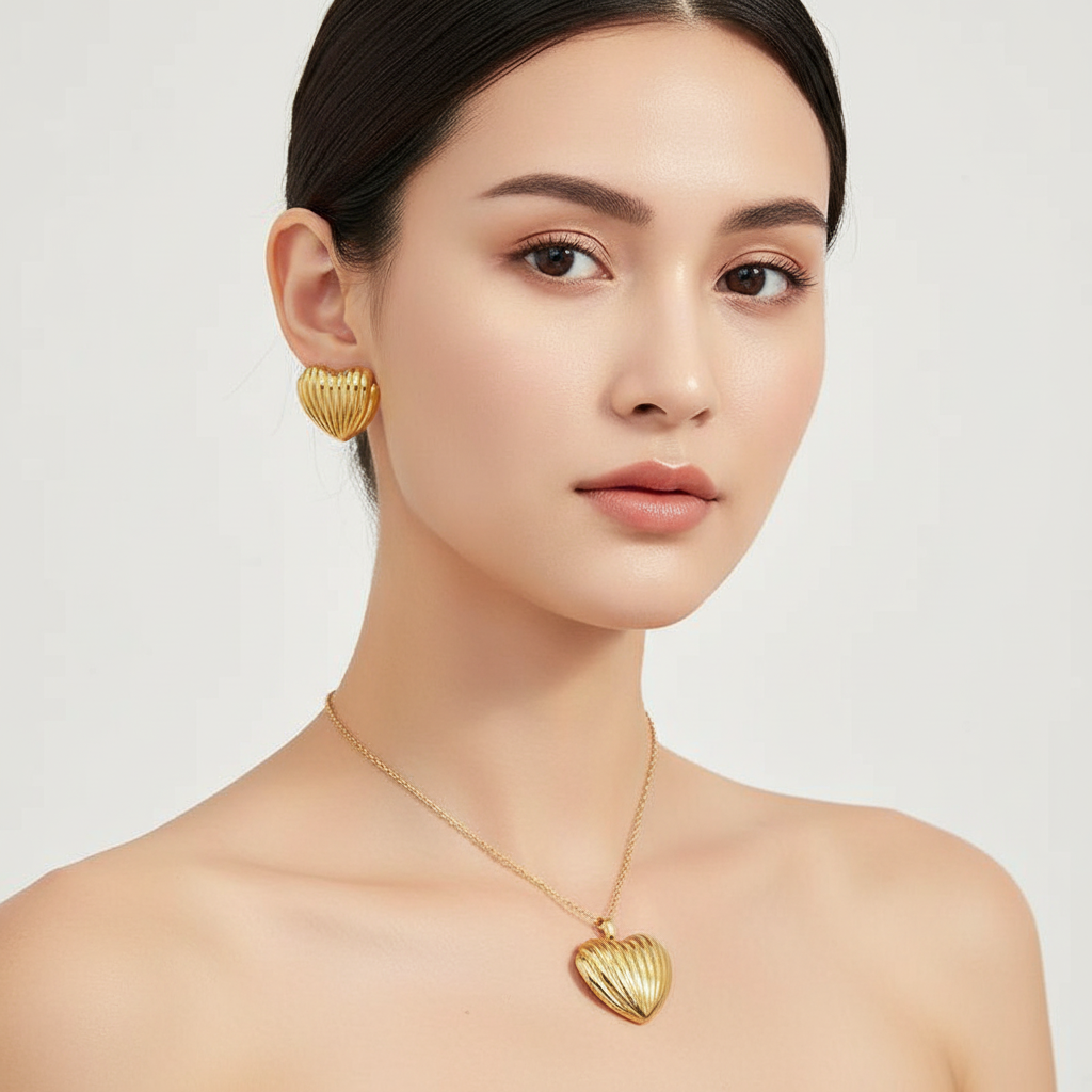 Golden Ribbed Heart Set