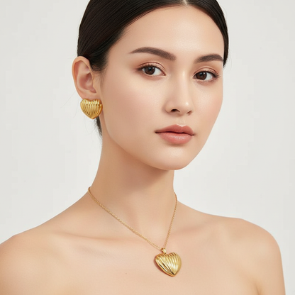 Golden Ribbed Heart Set